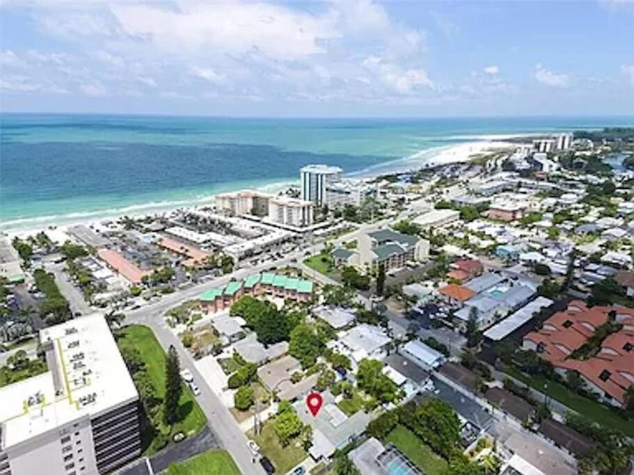 Lovely 1 Bedroom Unit Across From Lido Key Beach Sarasota Zewnętrze zdjęcie