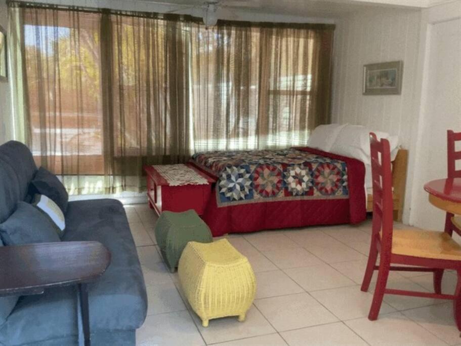 Lovely 1 Bedroom Unit Across From Lido Key Beach Sarasota Zewnętrze zdjęcie